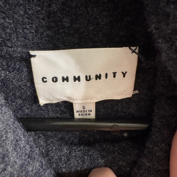 Aritzia Community Plutarch Sweater - Picture 3 of 5